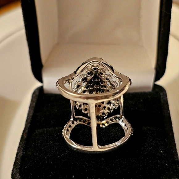 1.84 CTW Black Spinel BBJ 925 Sterling Silver Cocktail Ring Size 6 R1P22 - Picture 10 of 12